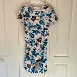 PinkBlush Medium maternity dress